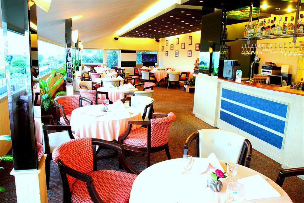 Grande Ville Hotel بانكوك المطعم الصورة
